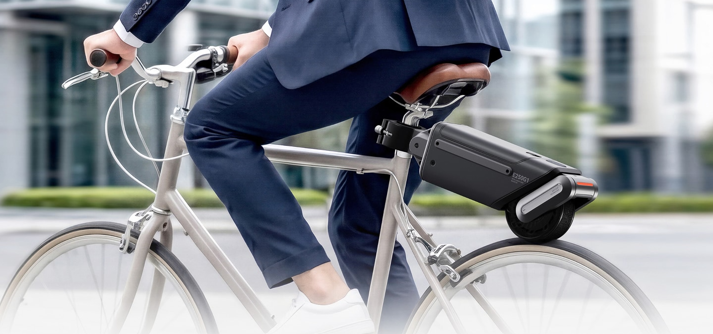 The Asus Oxiis E250G1 bike booster turns your traditional bike into an e-bike