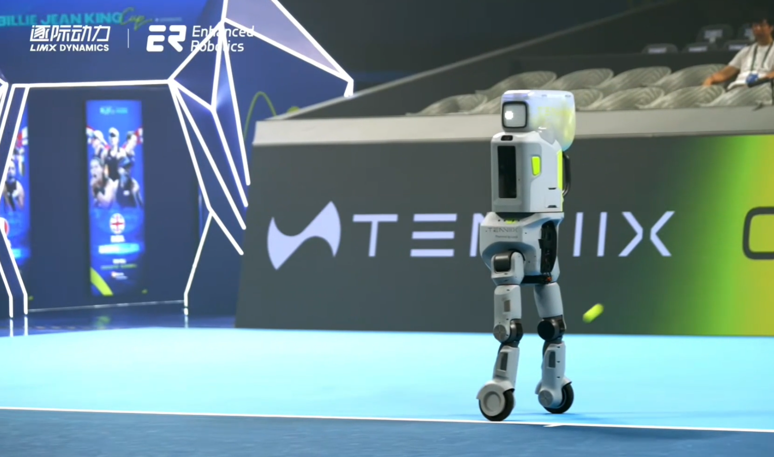 TENNIIX Ultra Max Tennis AI-Training Robot